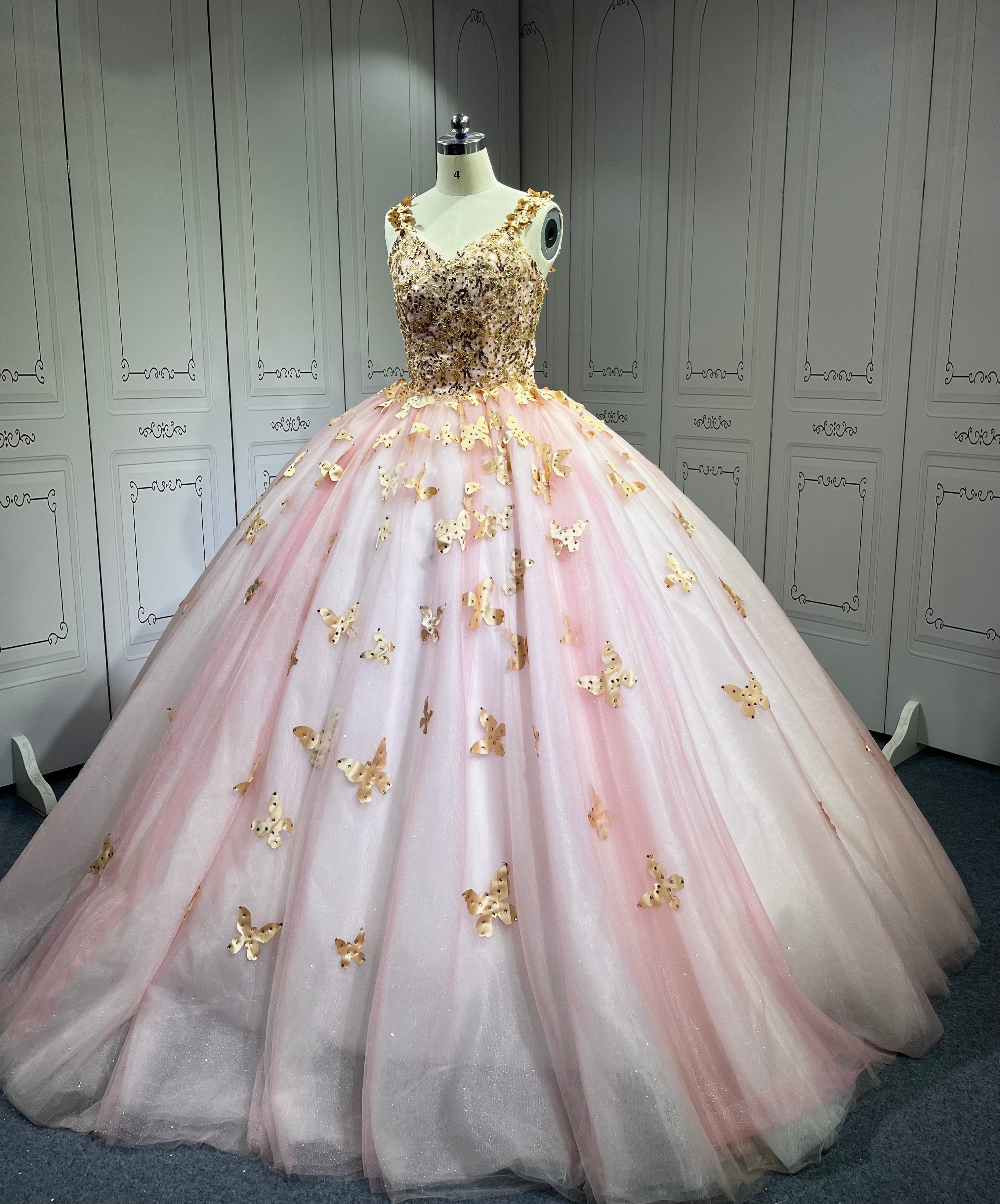 Pink With Rose Gold Butterfly Quinceanera Dresses Ball Gown Vestidos De 15 Aos De Quinceaera Deademas De Quinceaeras