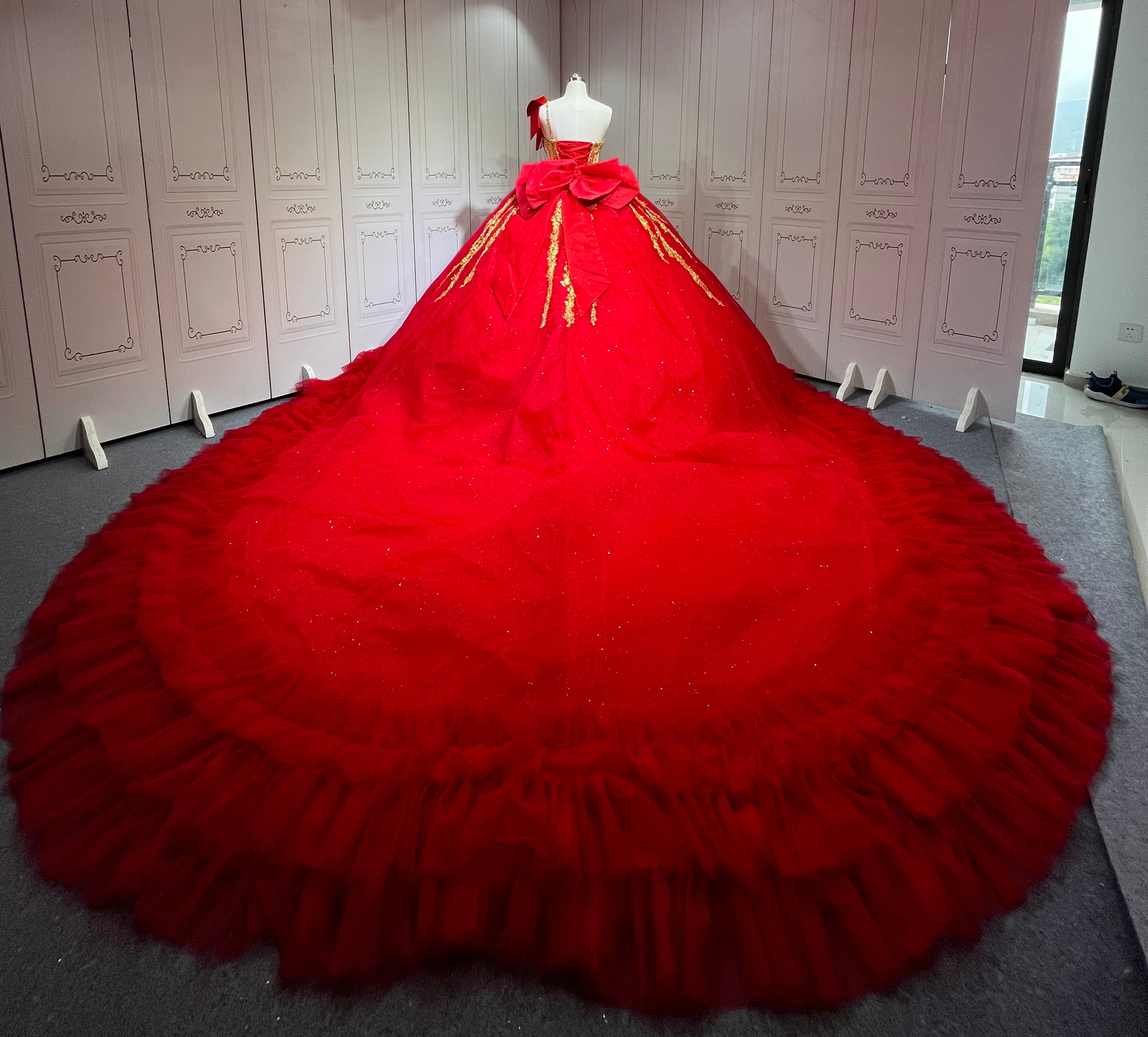 One Shoulder Red With Gold Quinceanera Dress Sleeveless Sweet 15 Gowns Ruffled Princess Dress With Bow And Ruffles