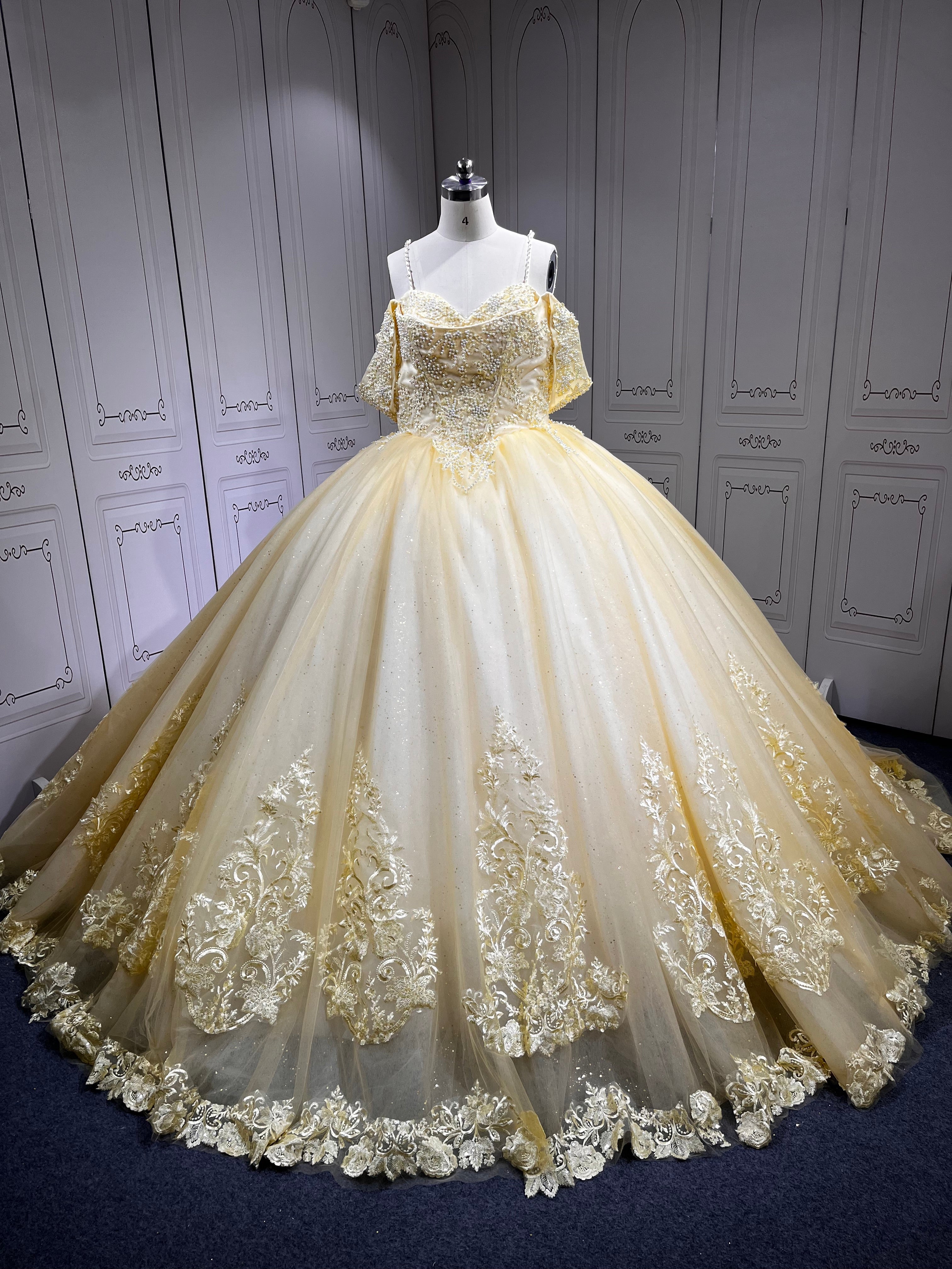 Yellow Ball Gown Quinceanera Dress 2025 Applique Party 15 Vestidos De 15 Anos