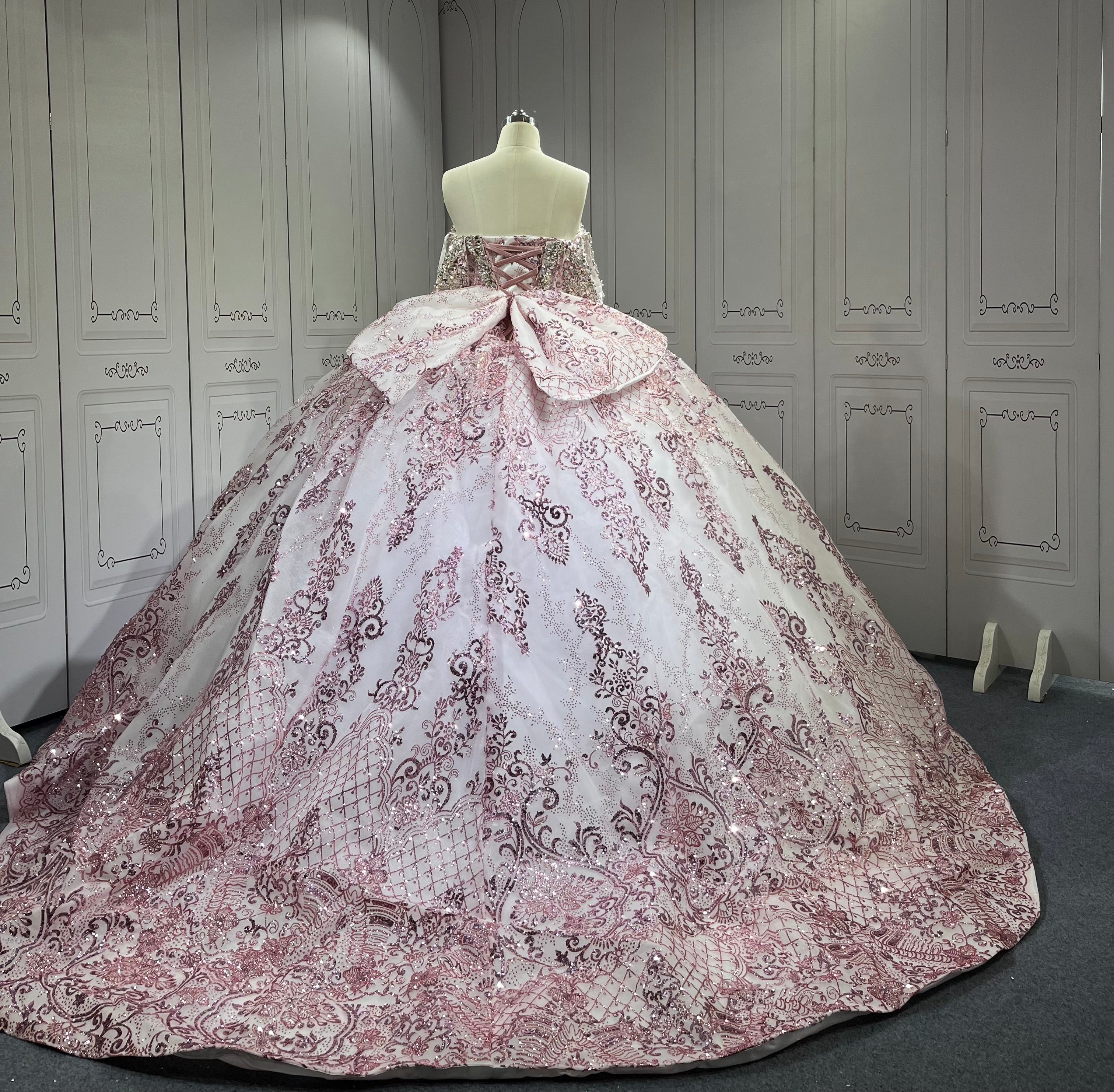 Mumuleo Pink on White Quinceanera Dresses Vestidos De Quinceaera 15 Lila De Fiesta Sweet 16 Dresses 2025 Aos Economics