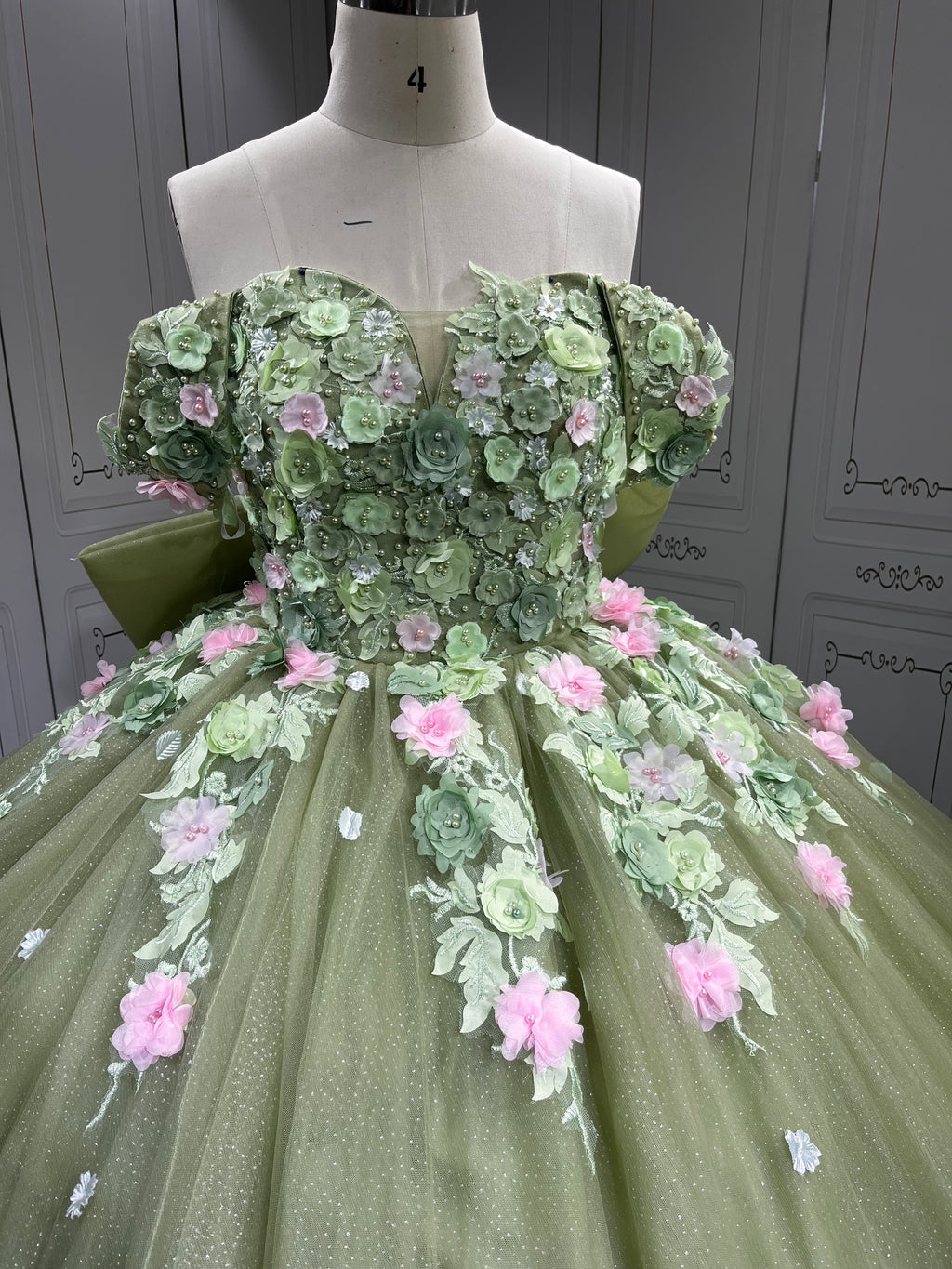 Mumuleo Sage Green Quinceanera Dress off the Shoulder 15 Dresses BallGown Vestidos Anos Quinceaneras Vestido Fiesta