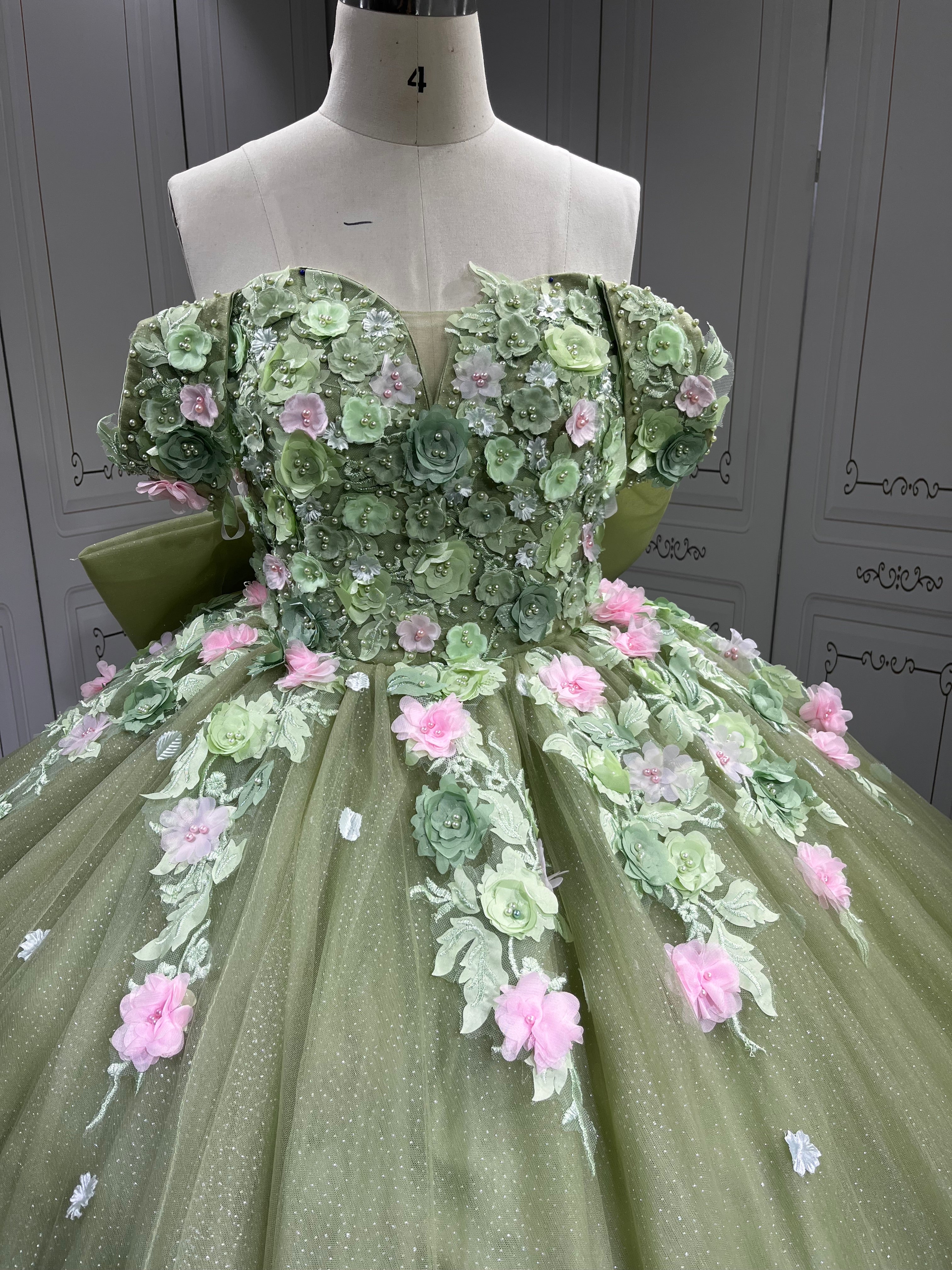 Mumuleo Sage Green Quinceanera Dress off the Shoulder 15 Dresses BallGown Vestidos Anos Quinceaneras Vestido Fiesta