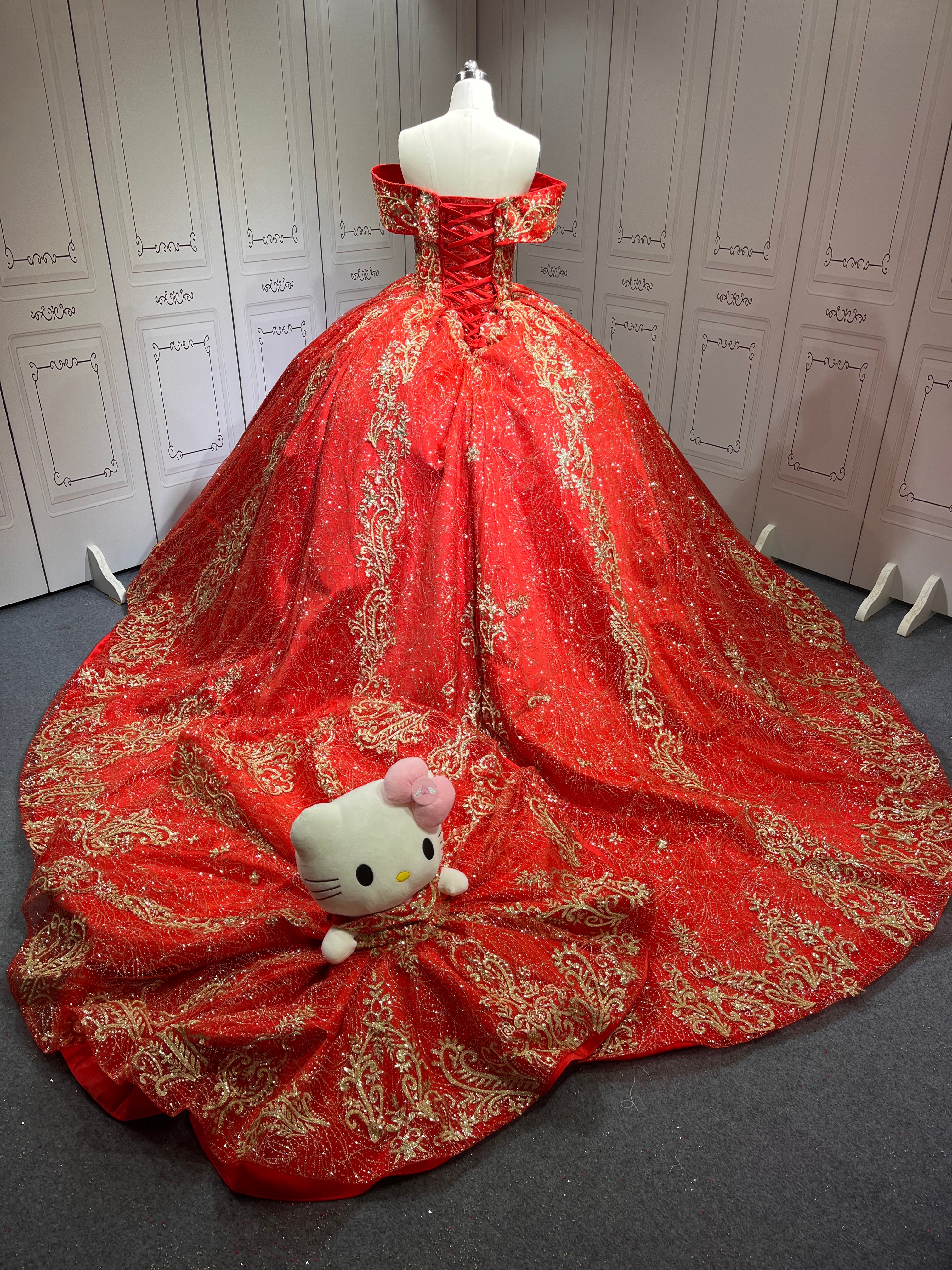 Red With Gold vestidos de 15 quinceaneravestidos de fiesta vestidos de 15 anosquinceanera vestido de 15 quinceanera With Matching Bear