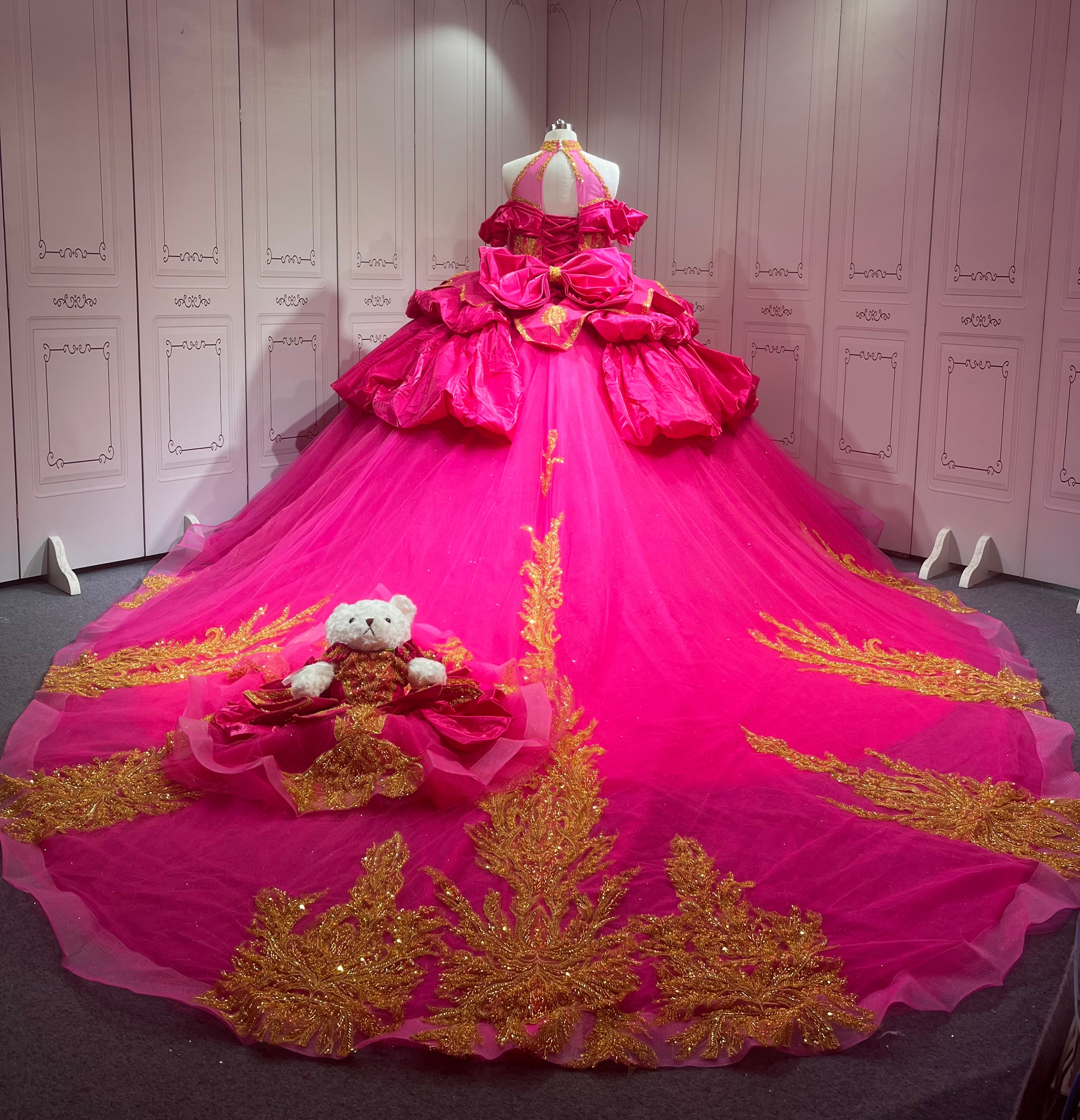 Hot Pink Fuchsia Quinceanera Dress Halter Vestido de XV with Gold Appliques