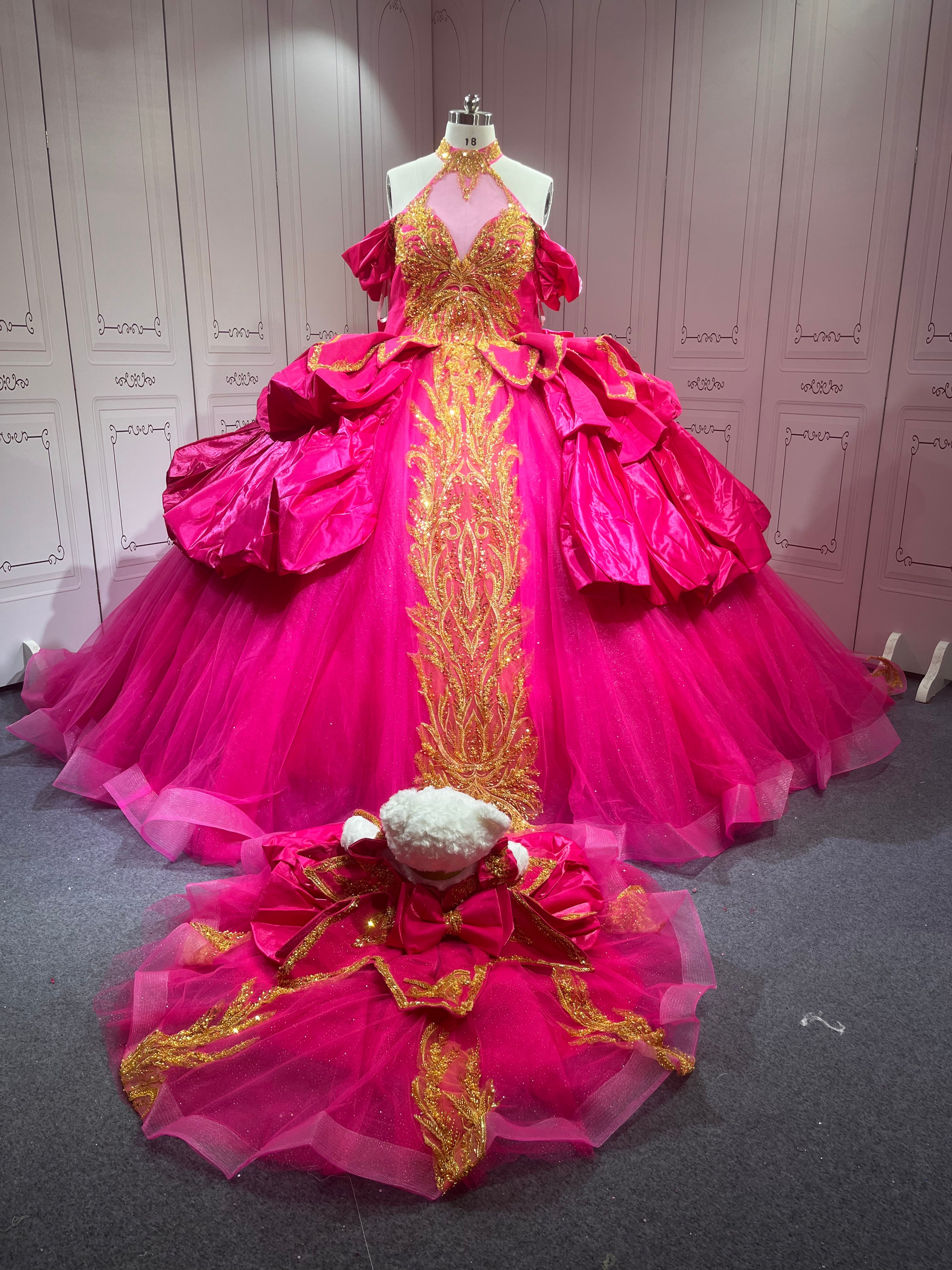 Hot Pink Fuchsia Quinceanera Dress Halter Vestido de XV with Gold Appliques
