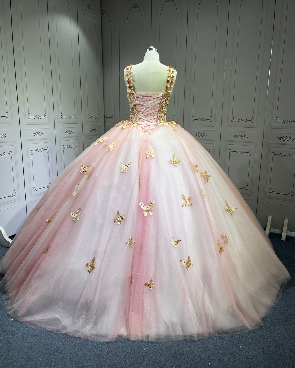 Pink With Rose Gold Butterfly Quinceanera Dresses Ball Gown Vestidos De 15 Aos De Quinceaera Deademas De Quinceaeras