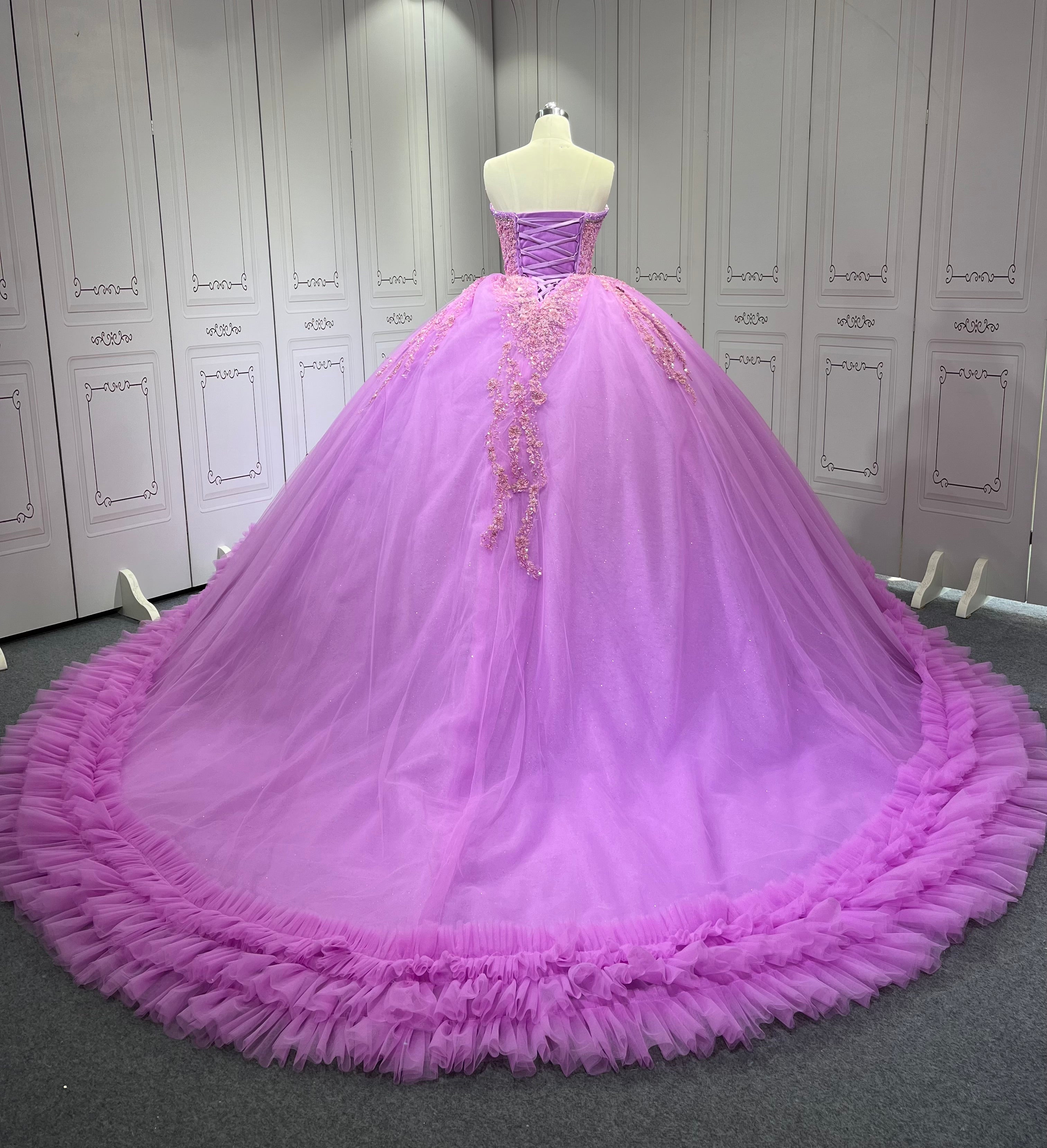 Ruffled Lilac Quince Dress Sleeveless Vestidos De 15 Anos Crystal Strapless Sweet 15 Gowns