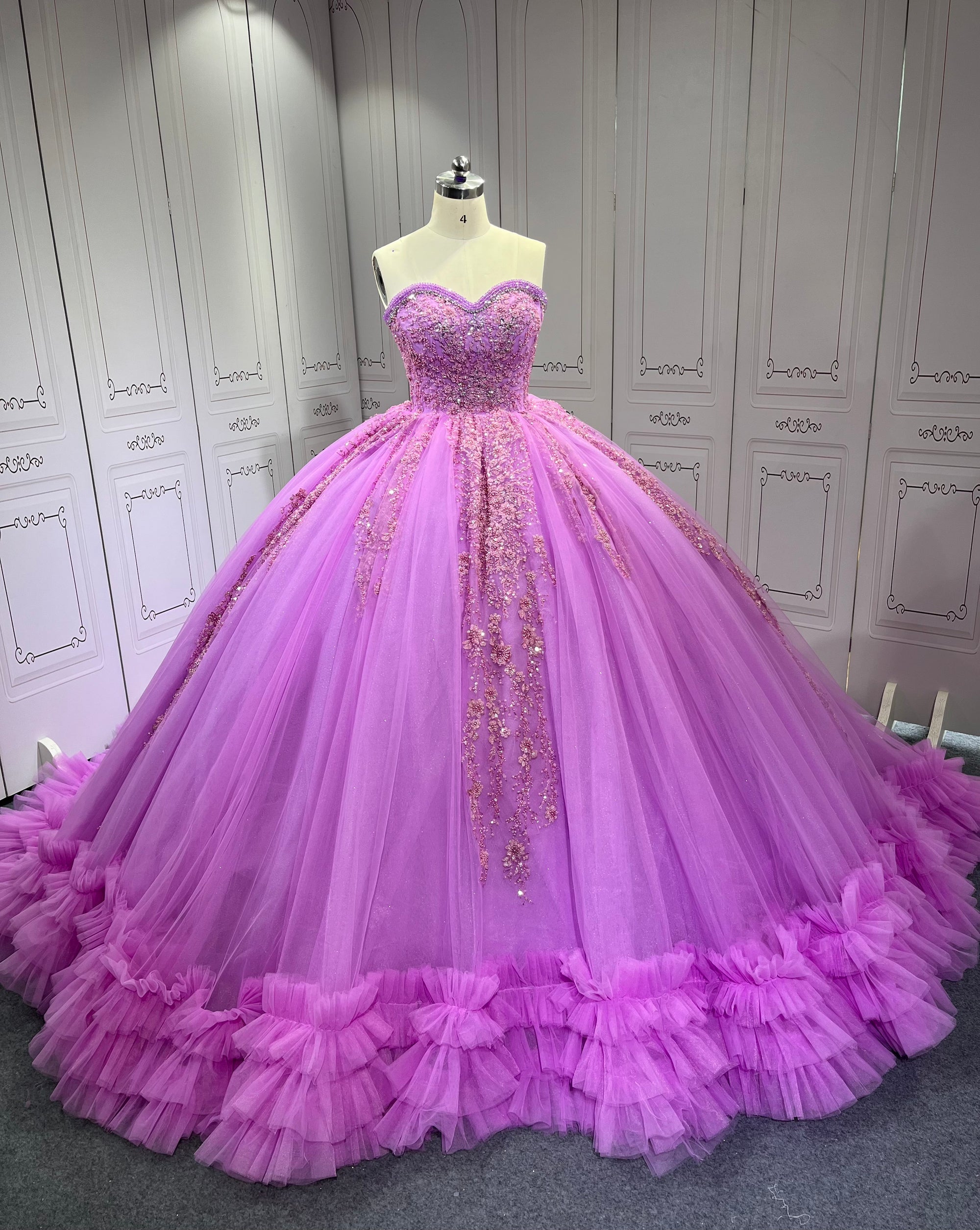 Ruffled Lilac Quince Dress Sleeveless Vestidos De 15 Anos Crystal Strapless Sweet 15 Gowns