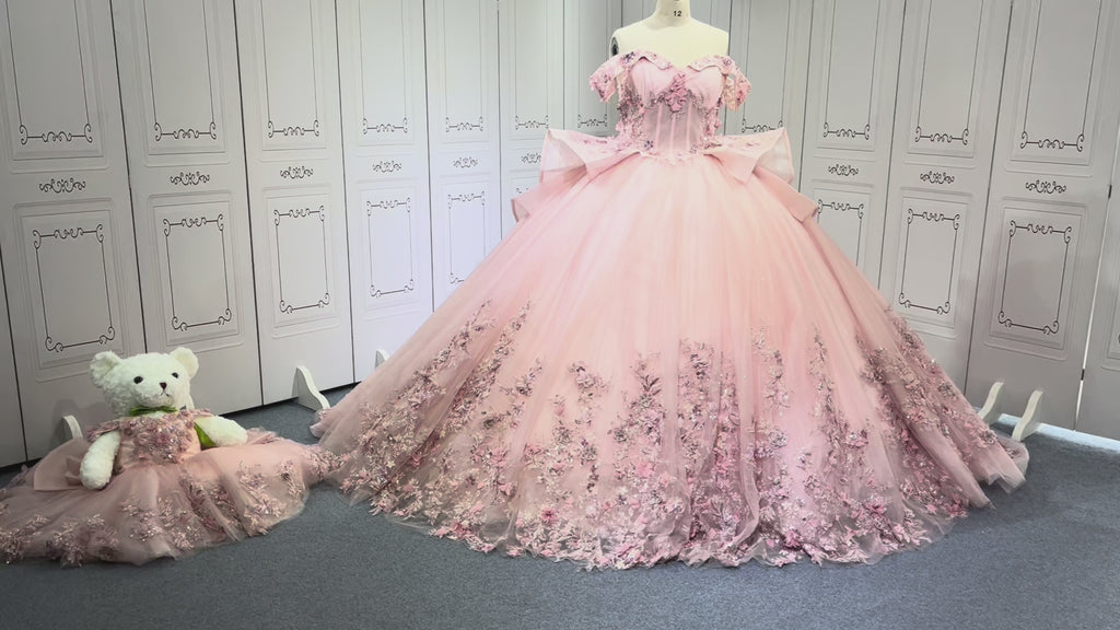 Exquisite Off The Shoulder Pink Quinceanera Dresses for Girl Sweetheart Neck Appliques Ball Gown